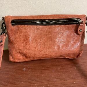 Bed Stu Candence Wallet Wristlet In Cafe Latte